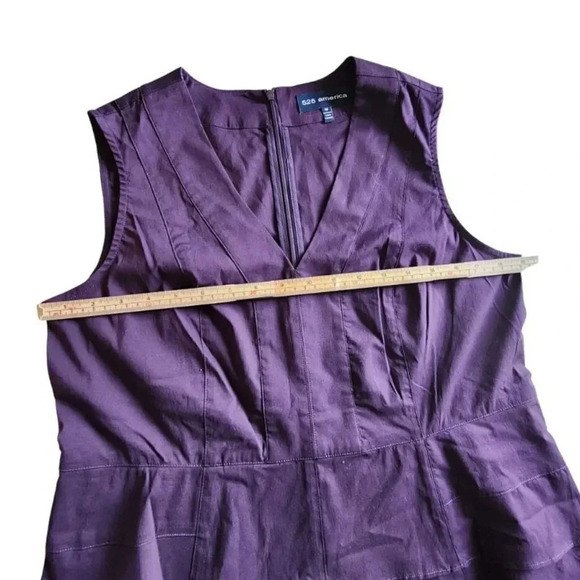 NWT 525 America Revolve Top Medium Purple V-Neck Sleeveless Outdoor Back Zipper - Picture 5 of 6